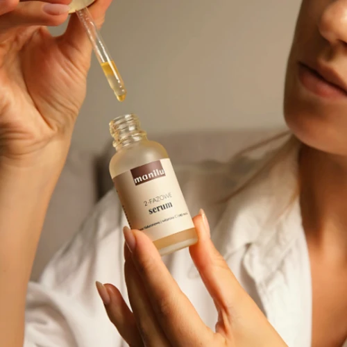 Serum z kwasem hialuronowym Manilu_3.webp
